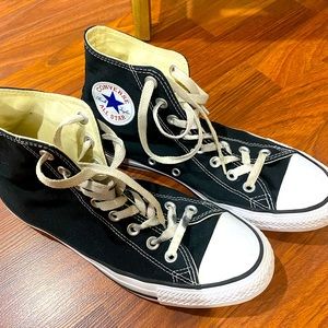 Converse Black and White High Top